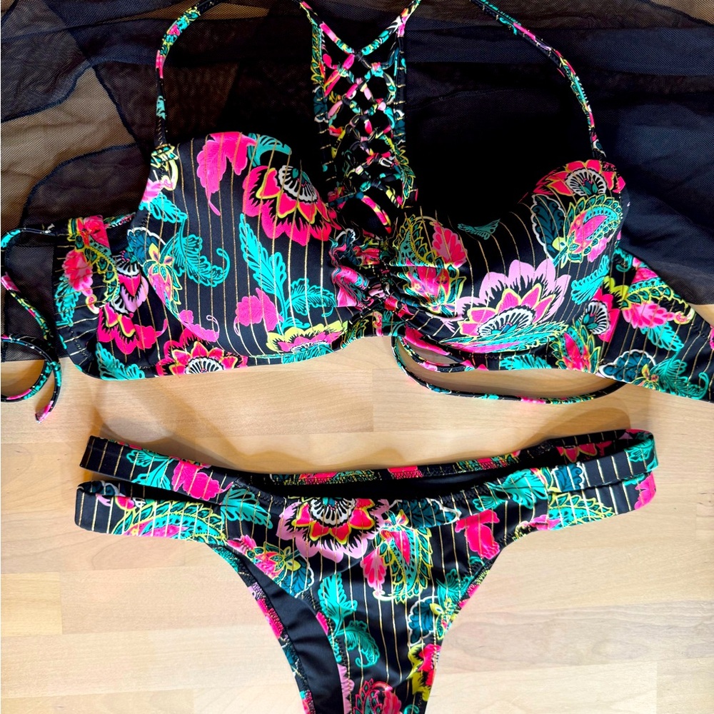 M Shade & Shore Bikini  with wrap